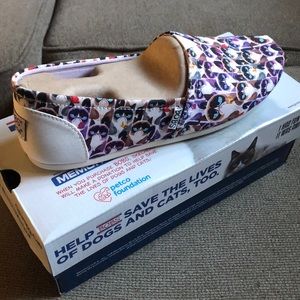 BOBS BY SKECHERS BOBS PLUSH -CRANKY PANTS SIZE 9